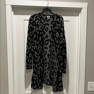 Anne Klein Black and Gray Animal Print cardigan